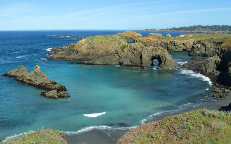 View of ocean and rocks