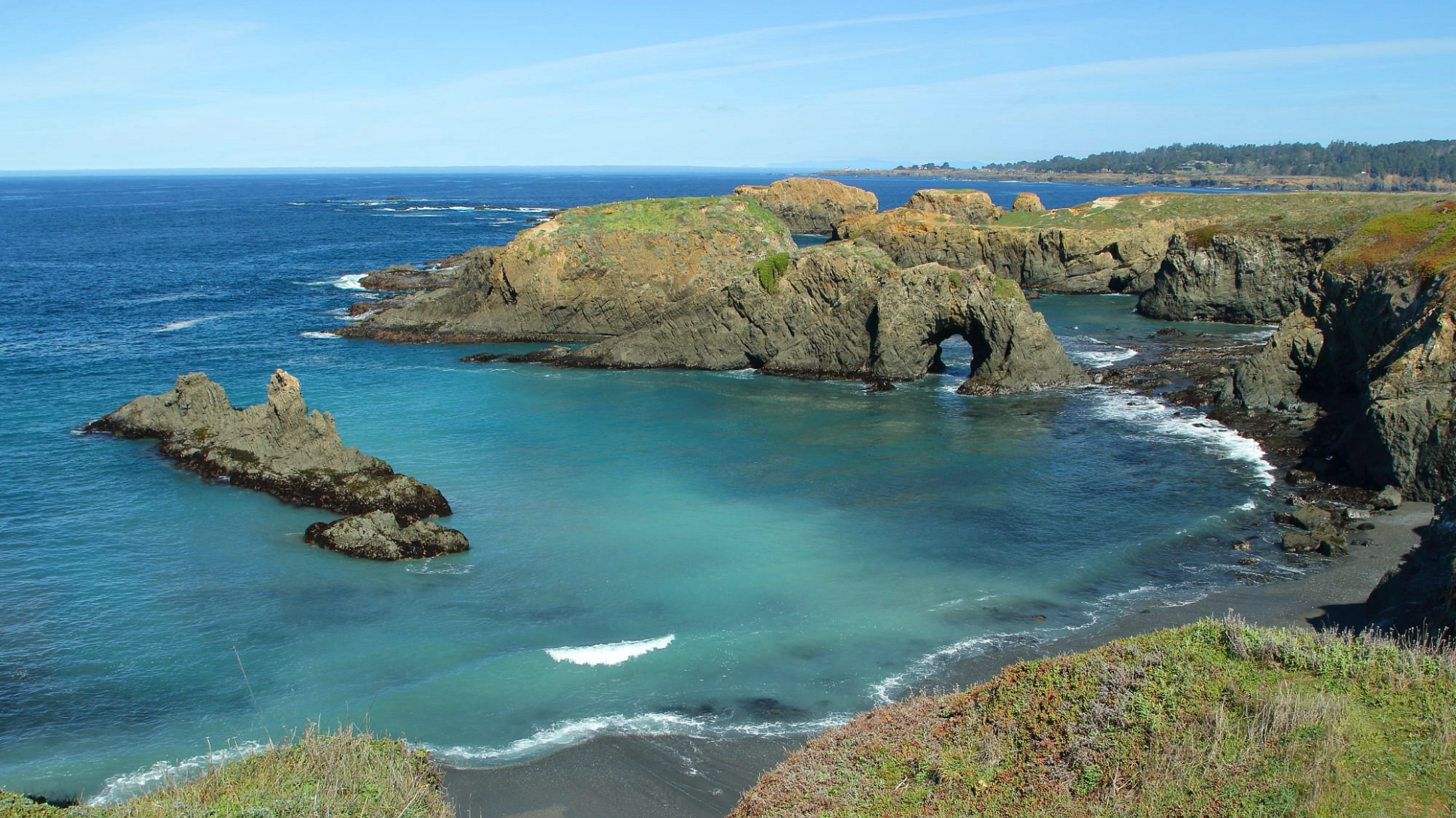 View of ocean and rocks