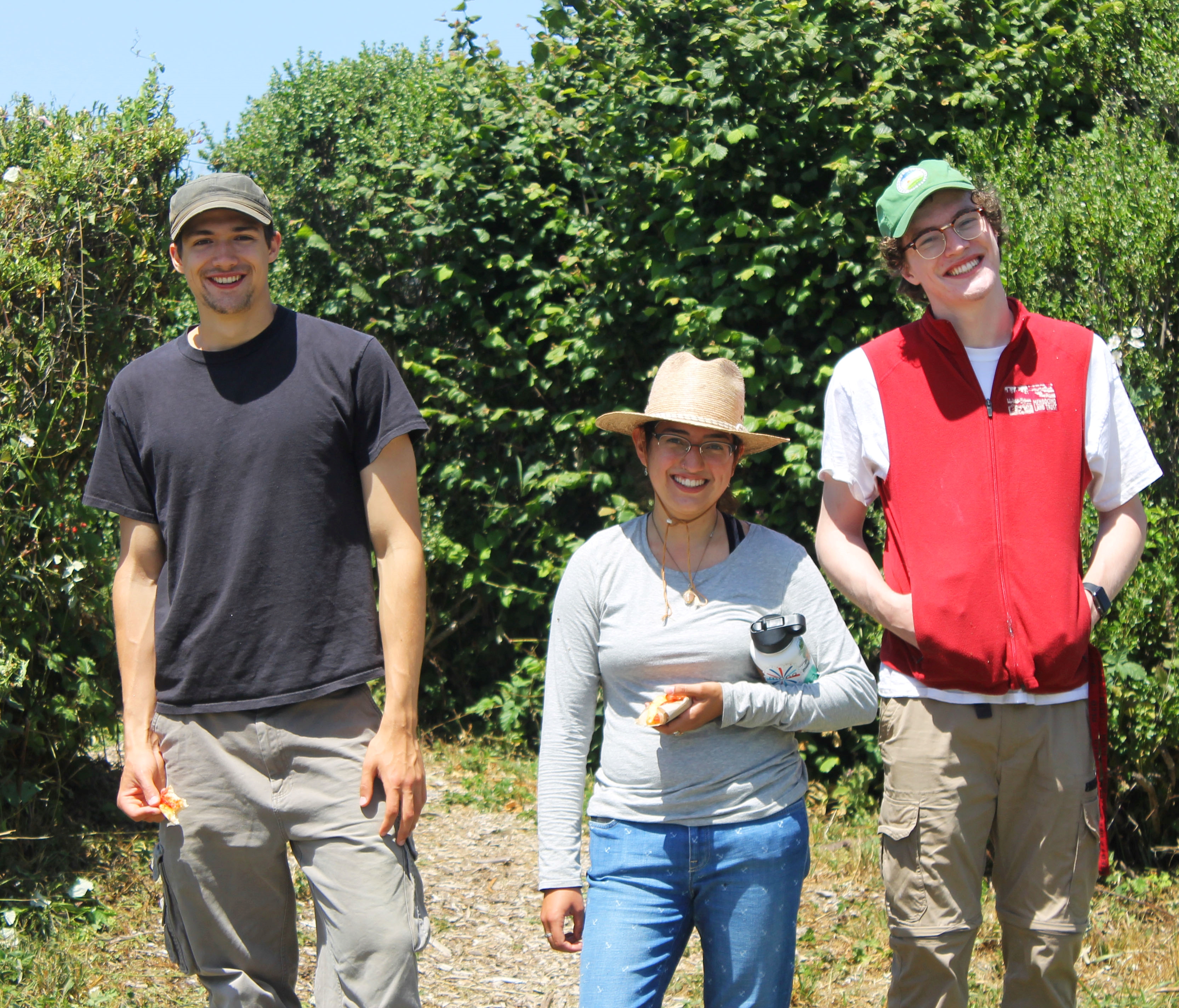 volunteers at old smith ten mile